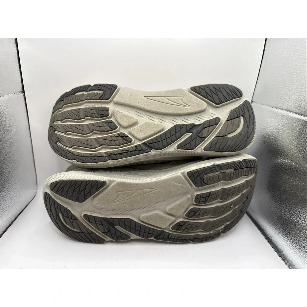 Altra FWD Via Men's 12 M Gray Running Walking Sneakers Good Pre Owned Shoes